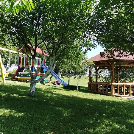 Apartments Tratincica Селиште-Дрежничко Экстерьер фото